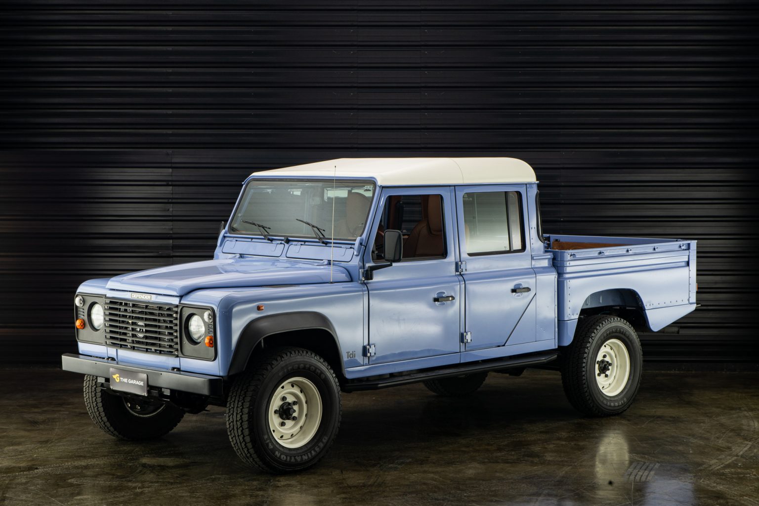 1997 Land Rover defender 130 a venda the garage