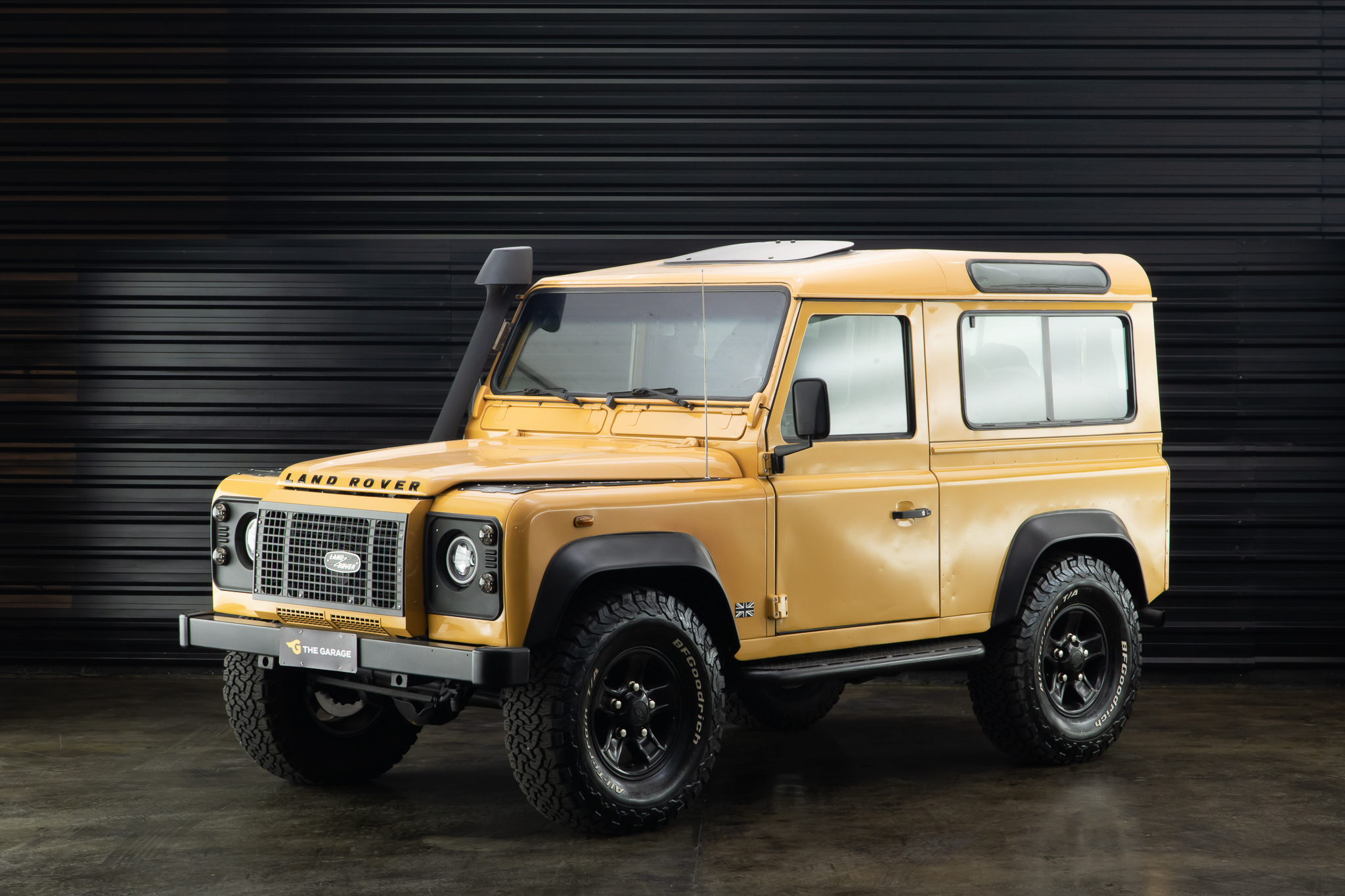 1999 Land Rover Defender 90 HT a venda the garage