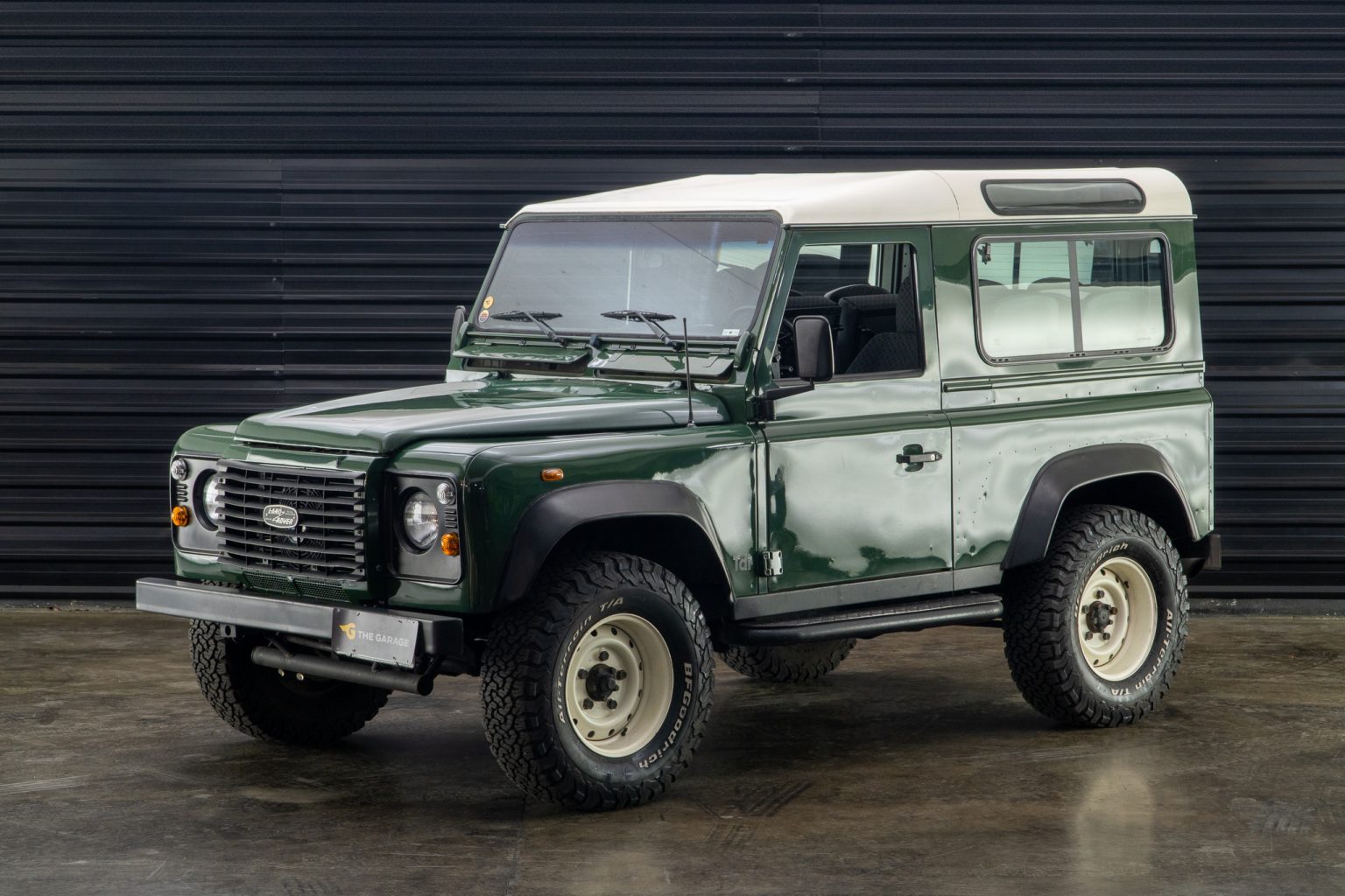 2002 Land Rover defender 90 venda the garage for sale