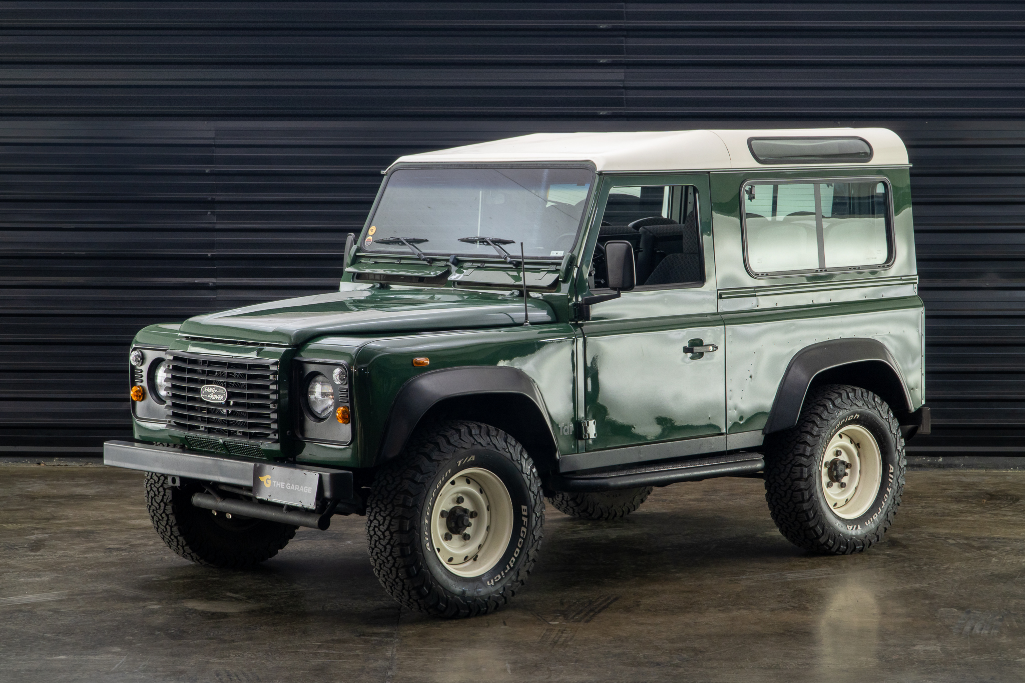2002 Land Rover defender 90 venda the garage for sale