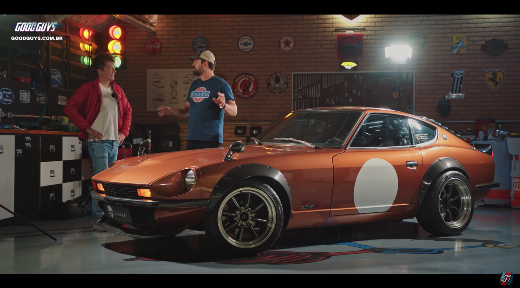 Datsun-260z-The-Garage