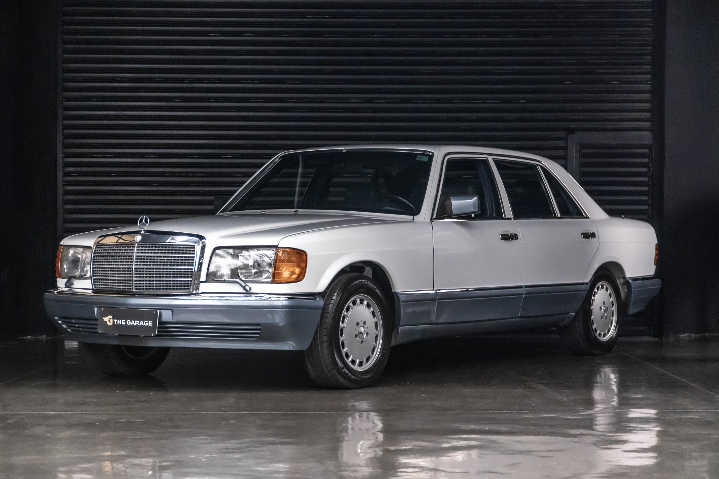 1989 Mercedes-Benz 560 SEL Venda Compra The Garage for Sale