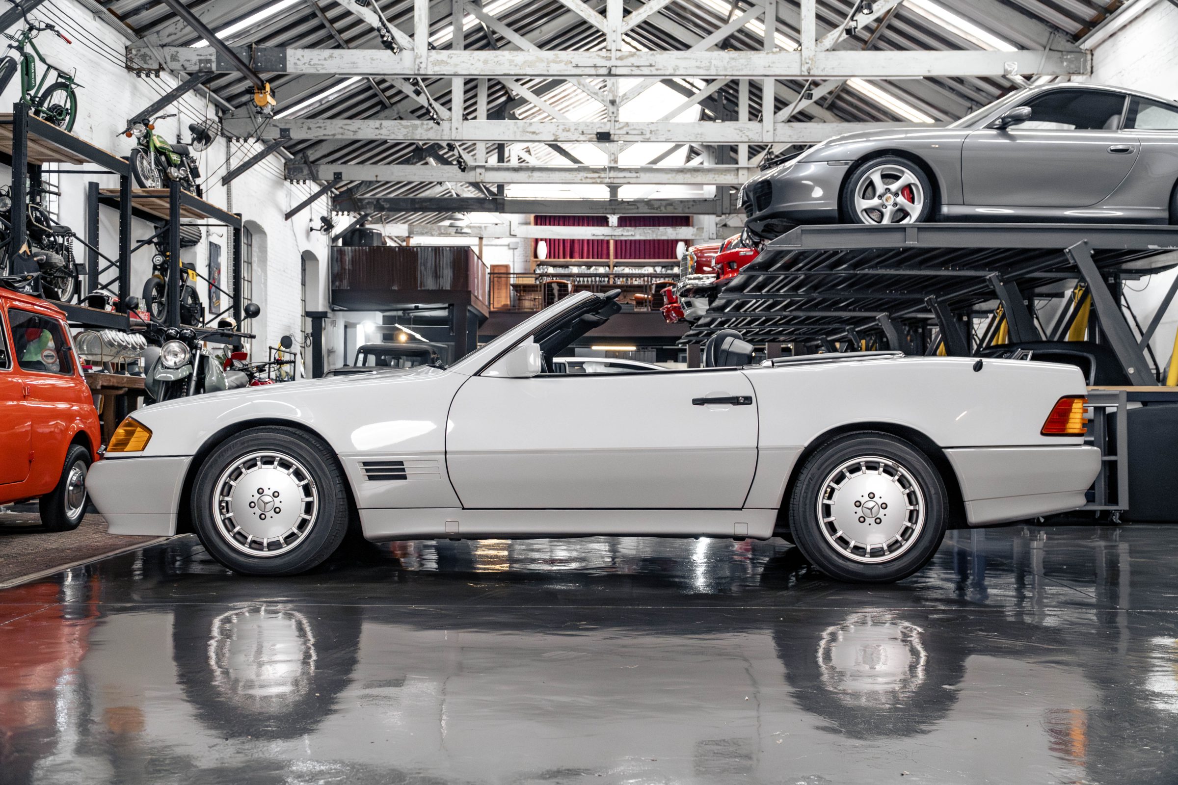 1990 Mercedes-Benz 500SL Venda Compra The Garage For Sale