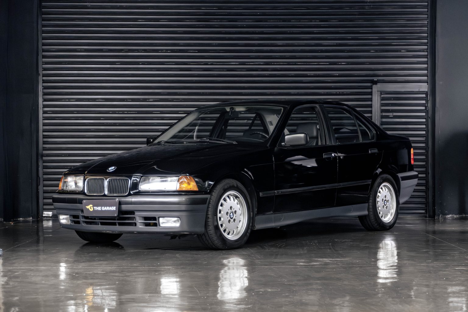 1992 BMW 325i E36 Venda Compra The Garage For Sale