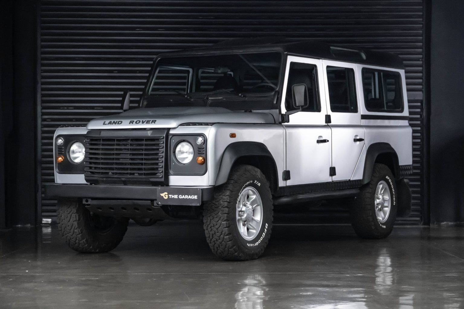 2009 Land Rover Defender 110 Venda Compra The Garage for Sale