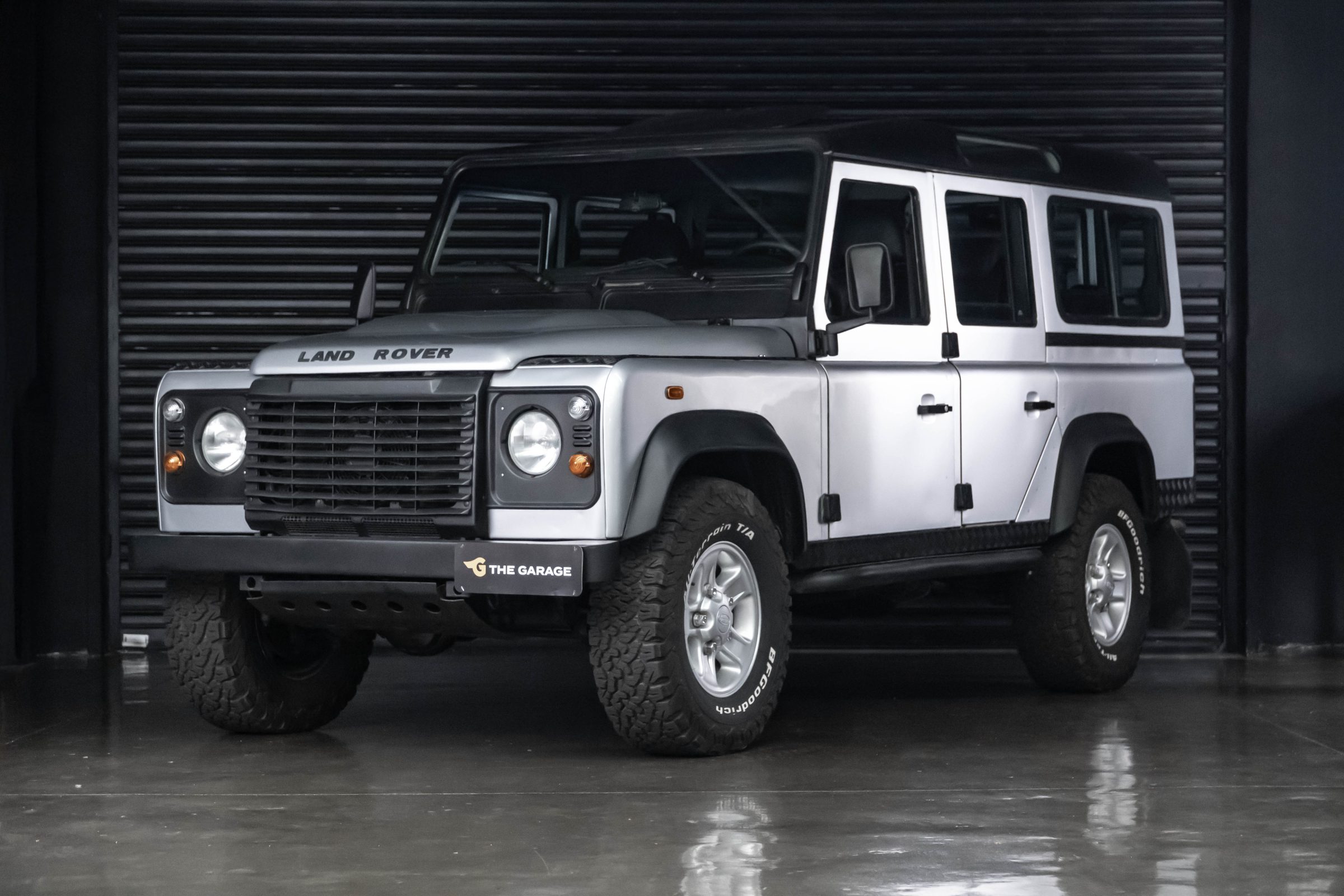 2009 Land Rover Defender 110 Venda Compra The Garage for Sale