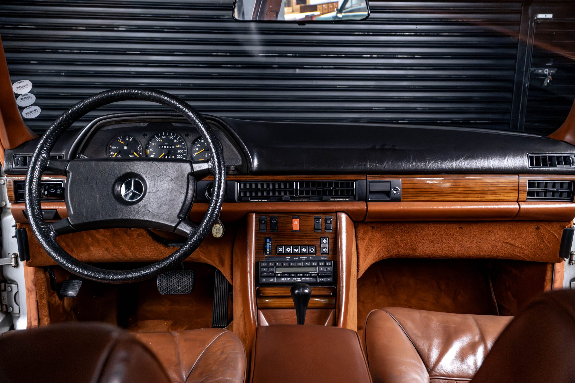 1981 Mercedes-Benz 500 SEL Venda Compra The Garage For Sale