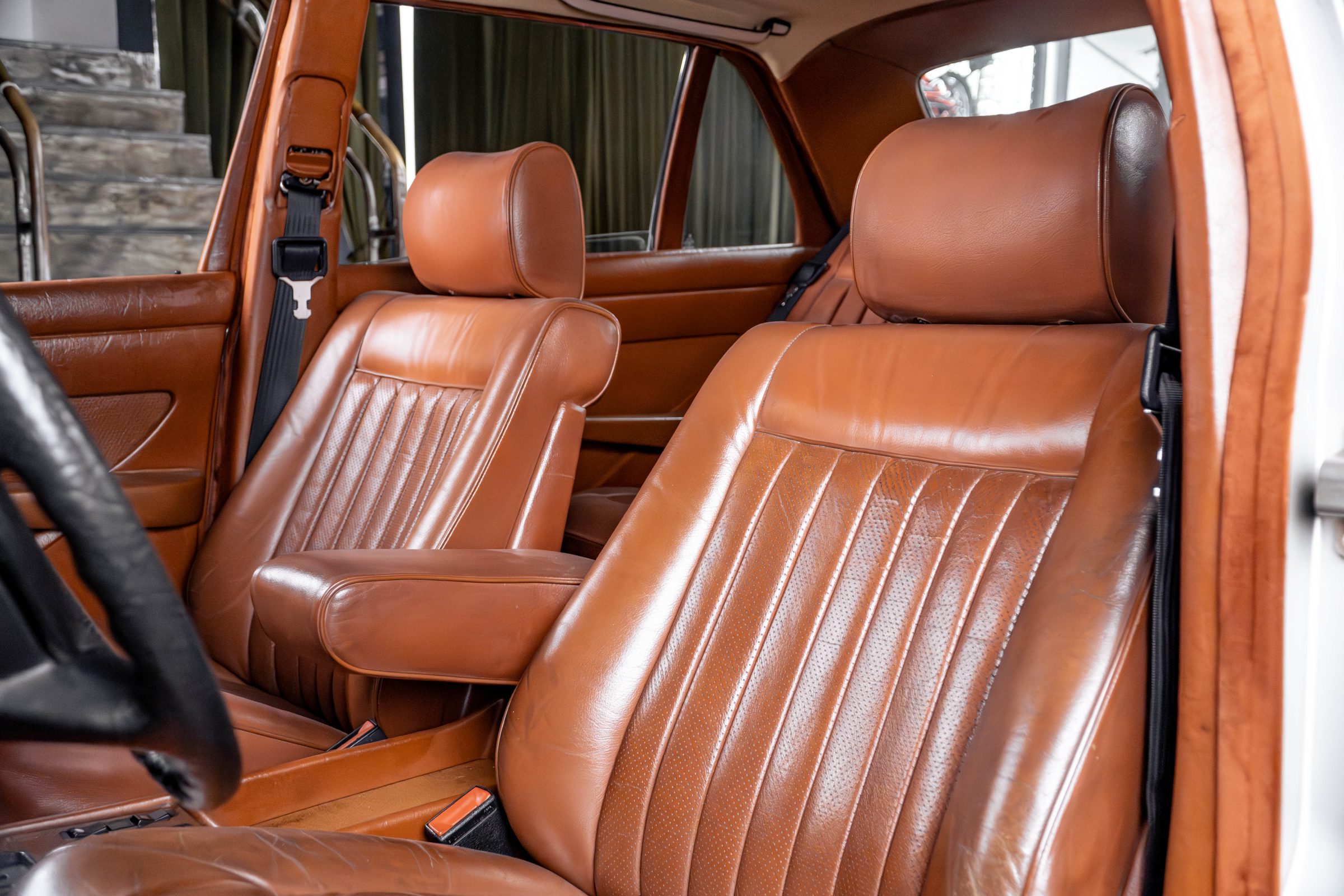 1981 Mercedes-Benz 500 SEL Venda Compra The Garage For Sale