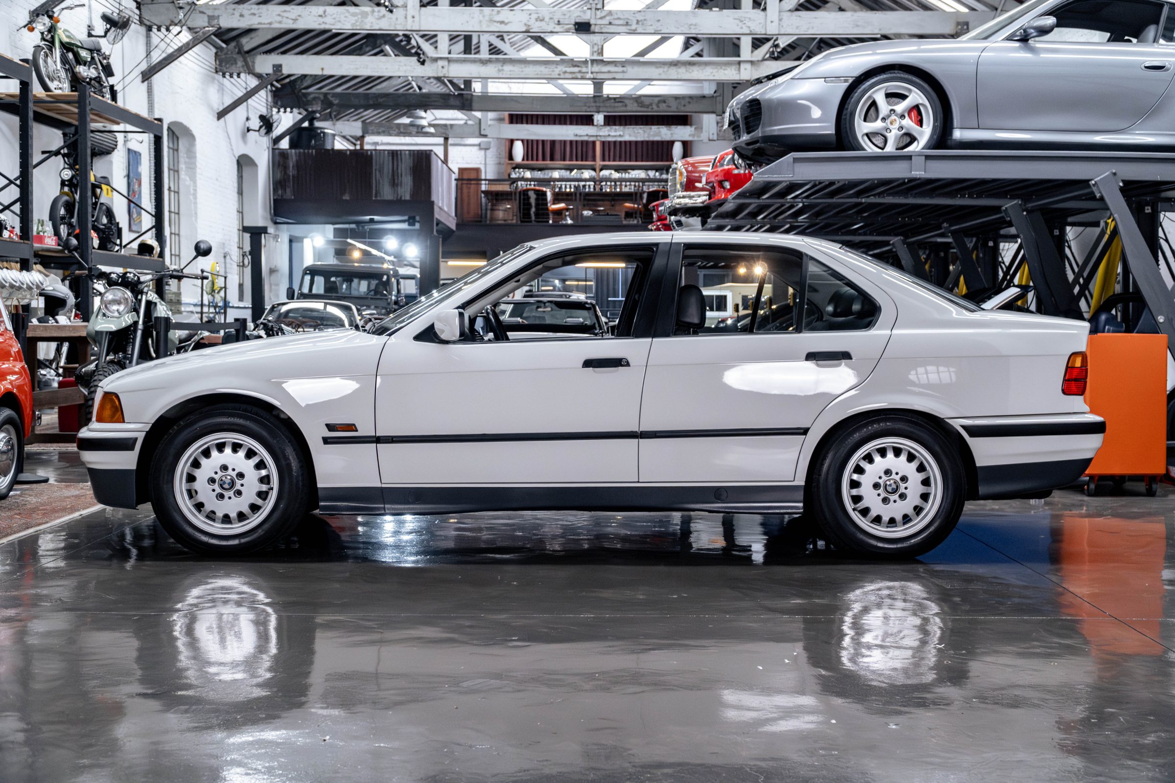 1994 BMW 325i Venda Compra The Garage For Sale