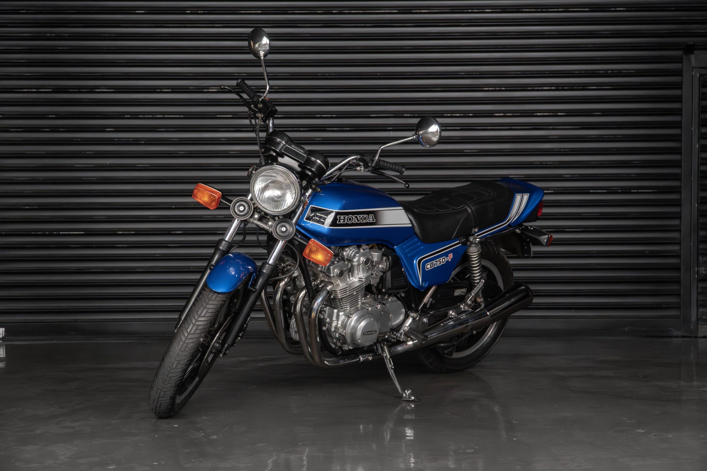 1981 Honda CB 750 F Venda Compra The Garage For Sale