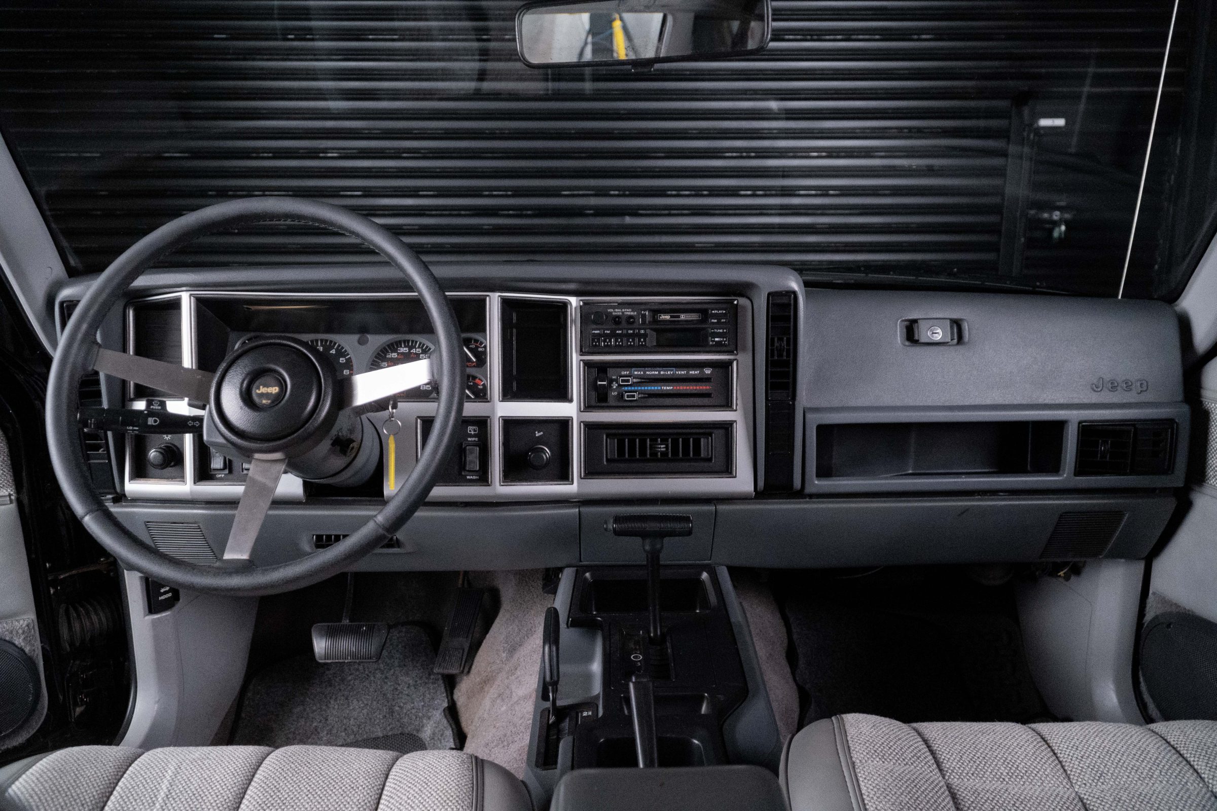 1991 Jeep Cherokee Venda Compra The Garage For Sale