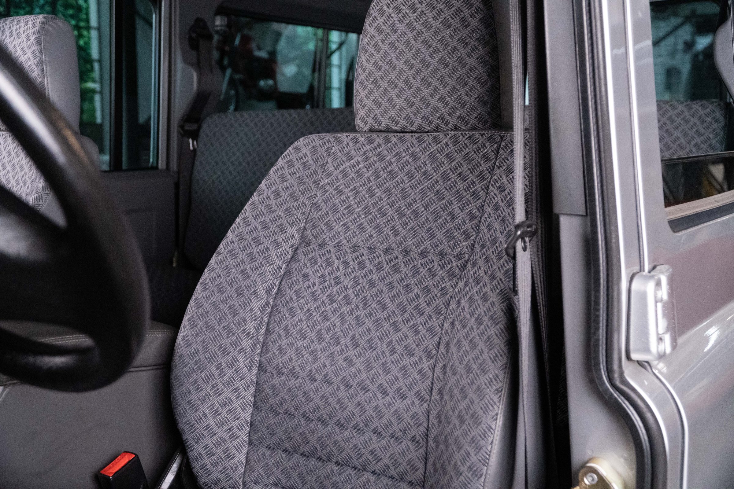 2002 Land Rover Defender 110 Venda Compra The Garage For Sale