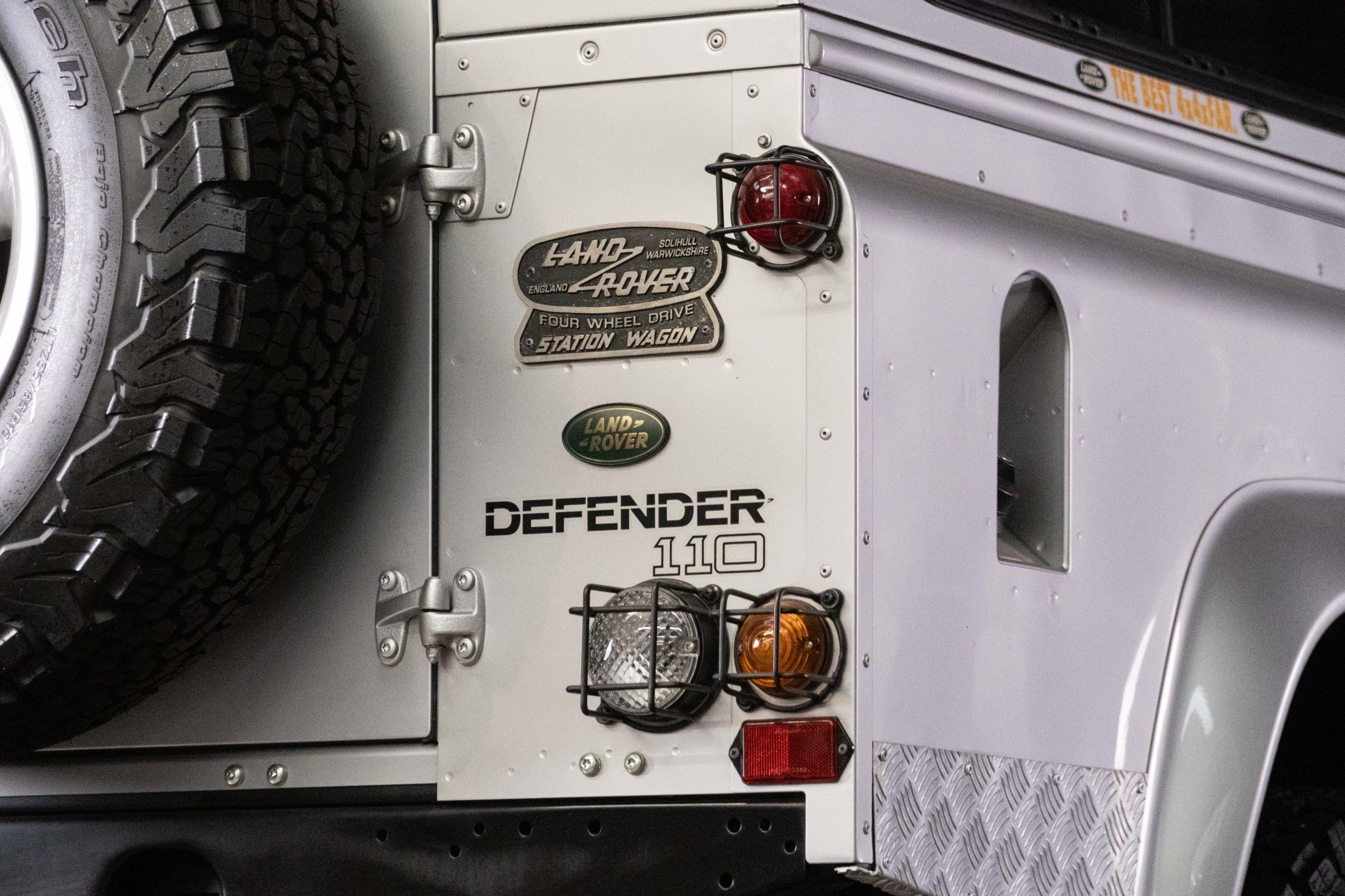 2002 Land Rover Defender 110 Venda Compra The Garage For Sale