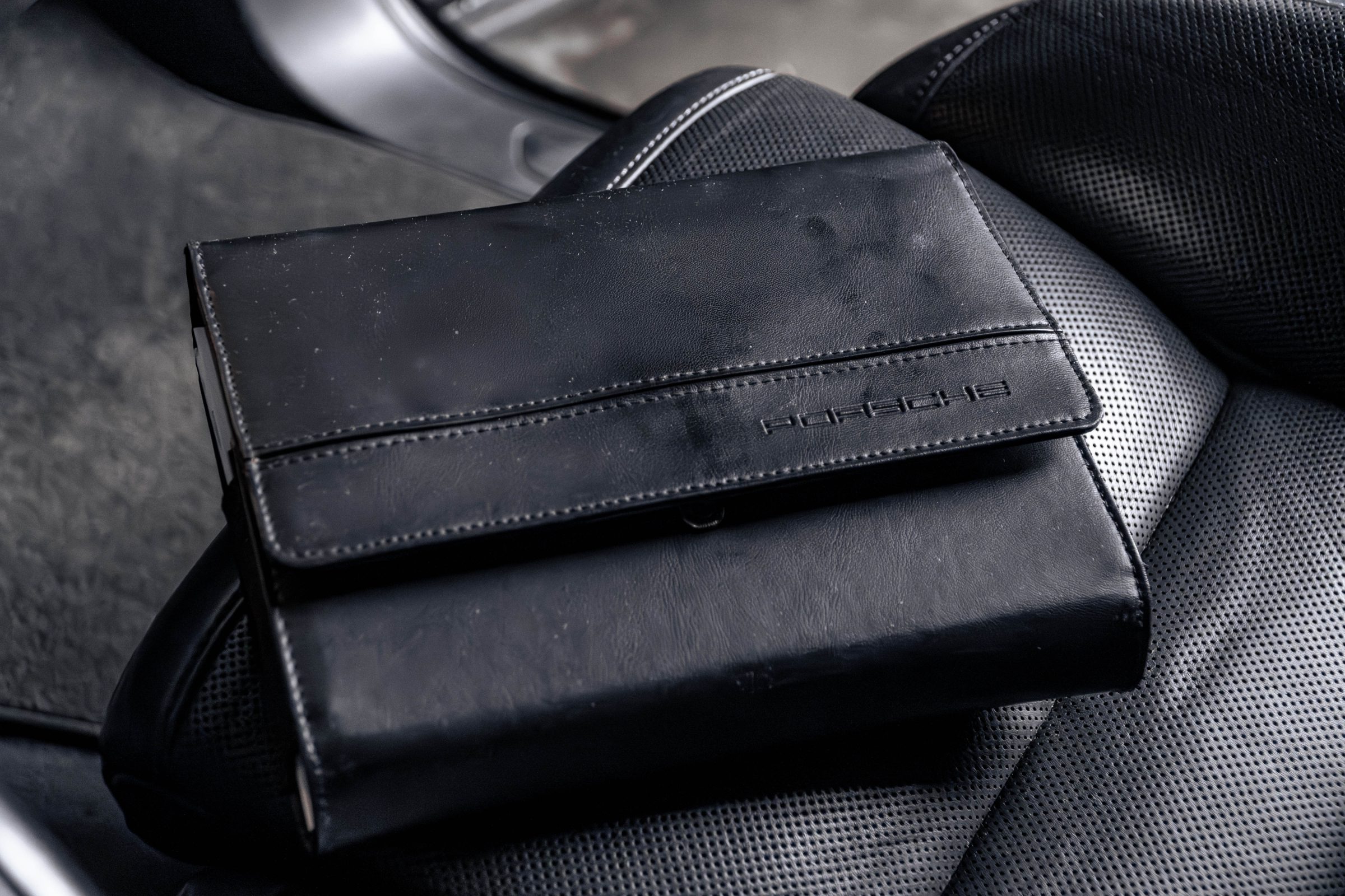 2011 Porsche Cayenne Turbo Venda Compra The Garage For Sale