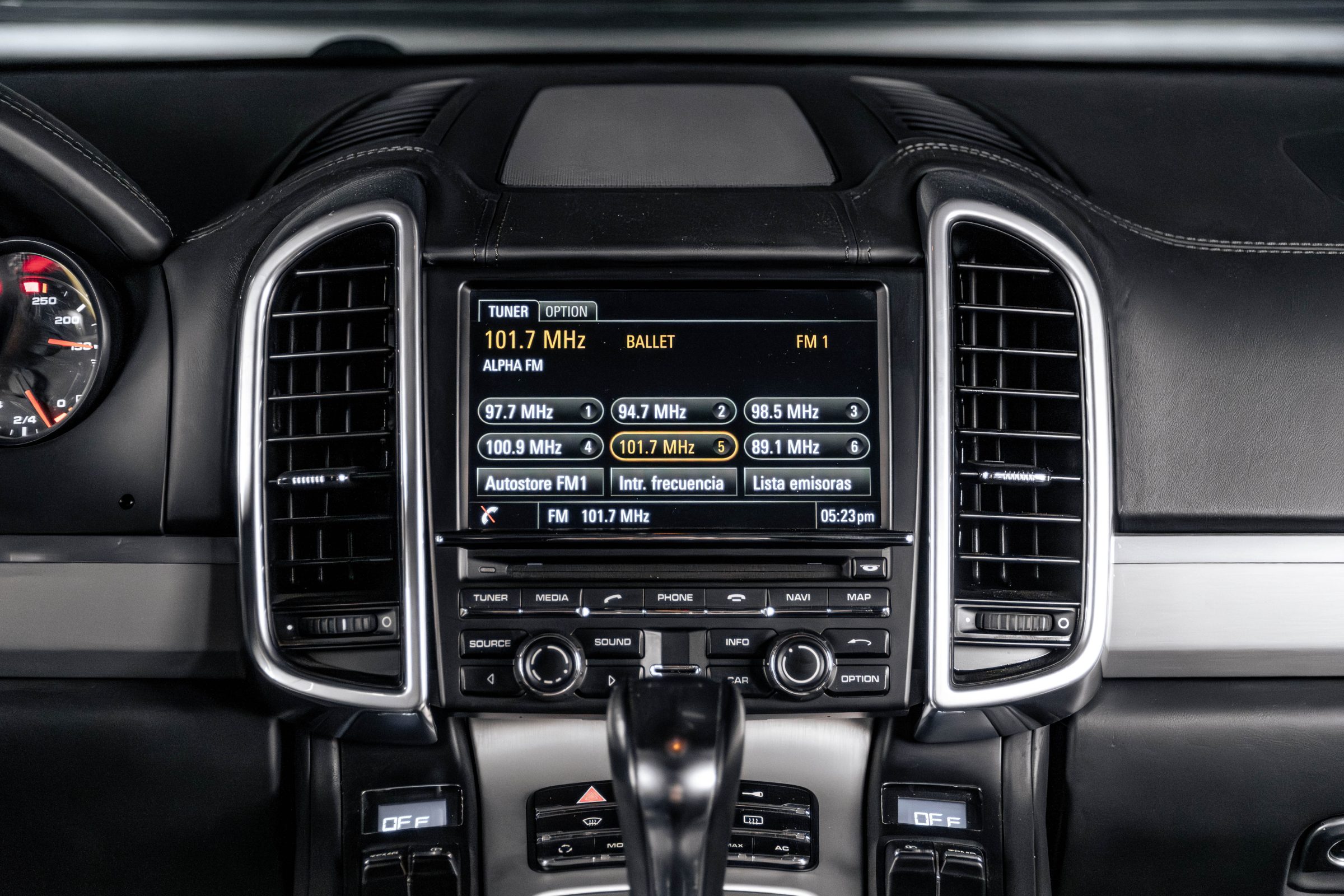 2011 Porsche Cayenne Turbo Venda Compra The Garage For Sale