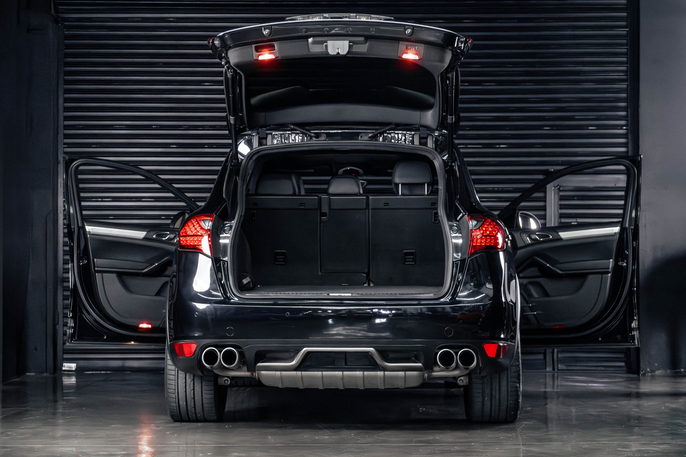 2011 Porsche Cayenne Turbo Venda Compra The Garage For Sale