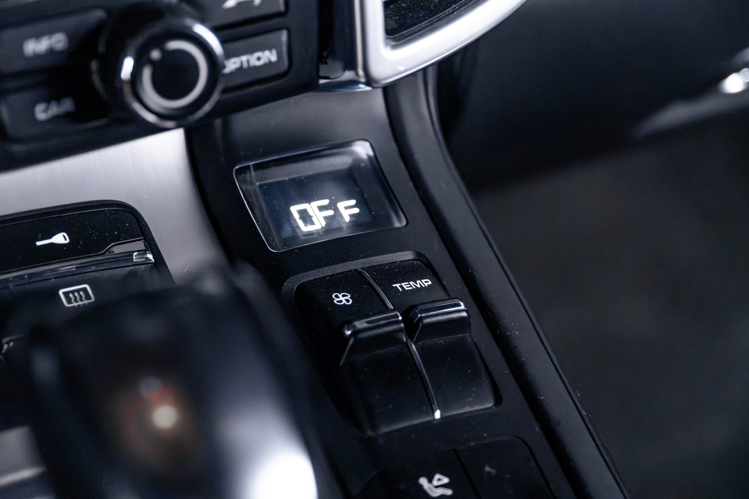 2011 Porsche Cayenne Turbo Venda Compra The Garage For Sale