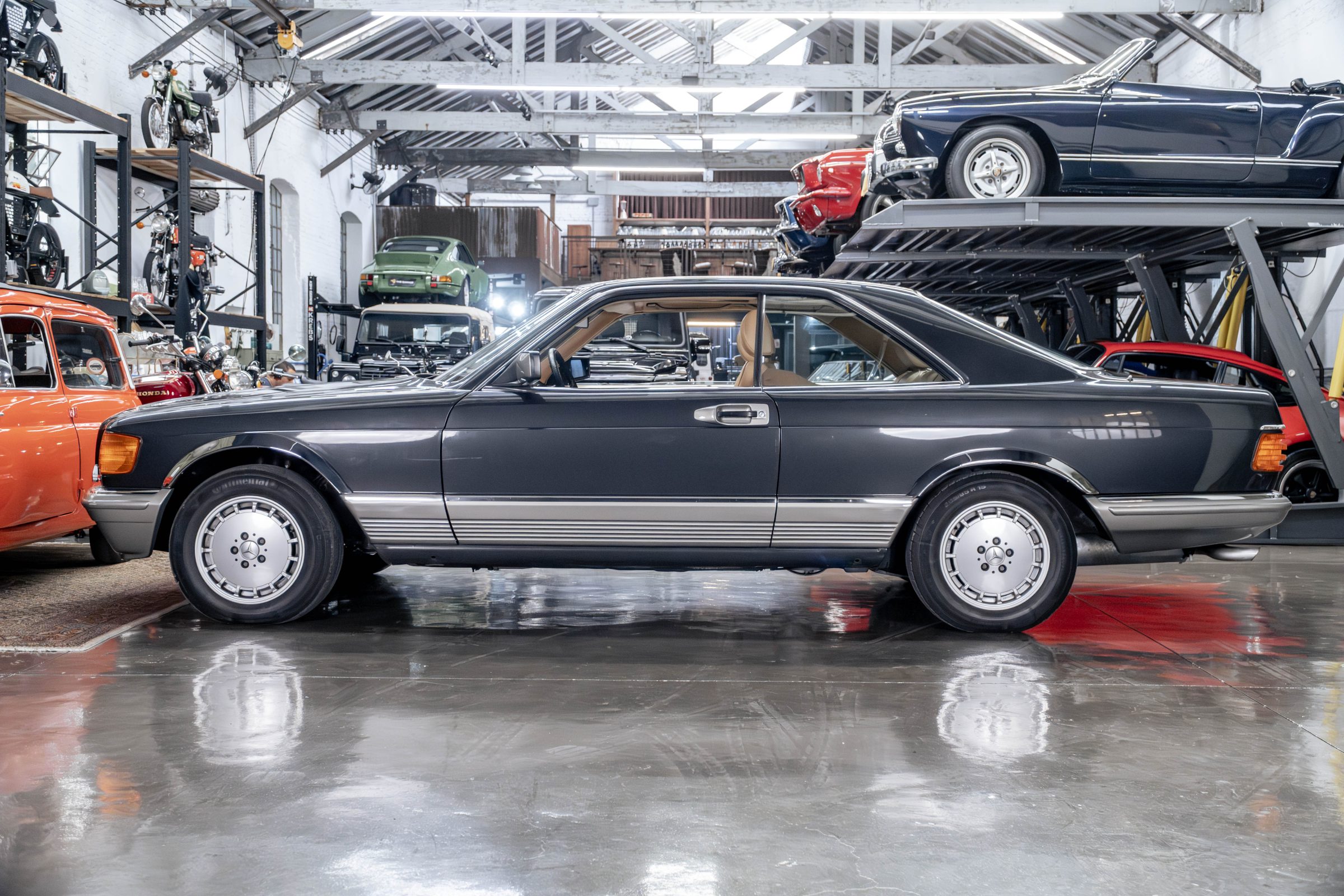 1985 Mercedes-Benz 500 SEC Venda Compra The Garage For Sale