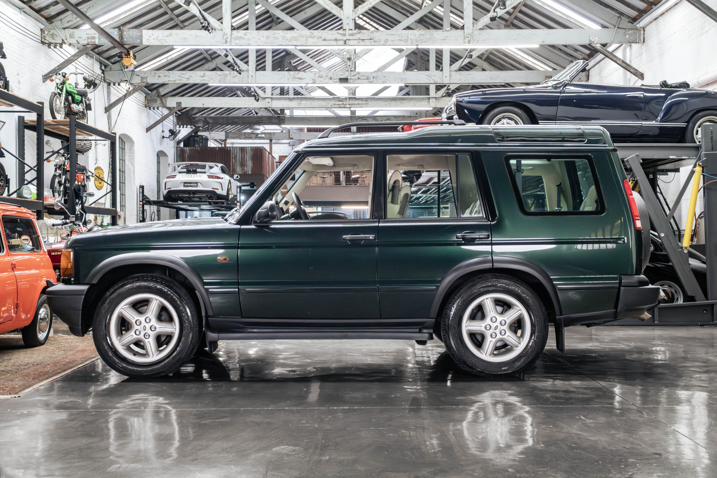 2001 Land Rover Discovery V8 Venda Compra The Garage For Sale