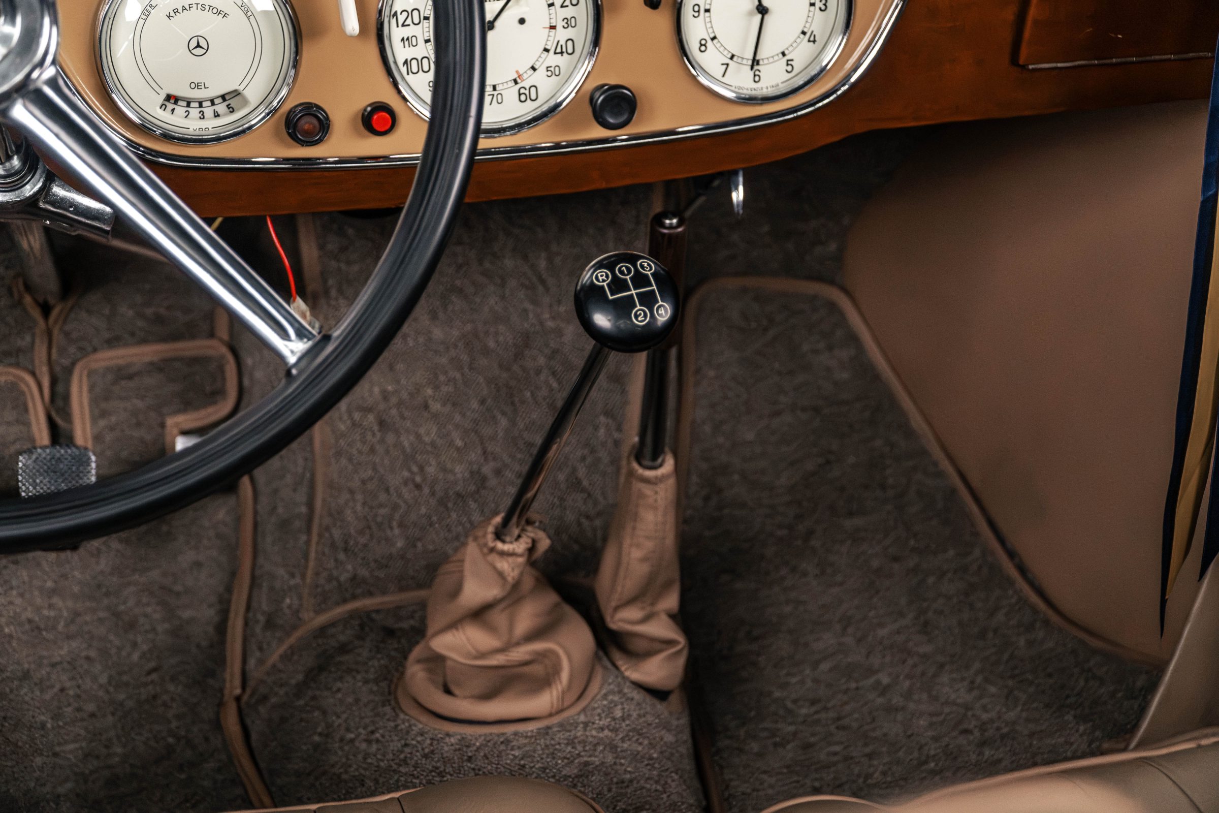 1937 Mercedes-Benz 230 Cabriolet B Venda Compra The Garage For Sale