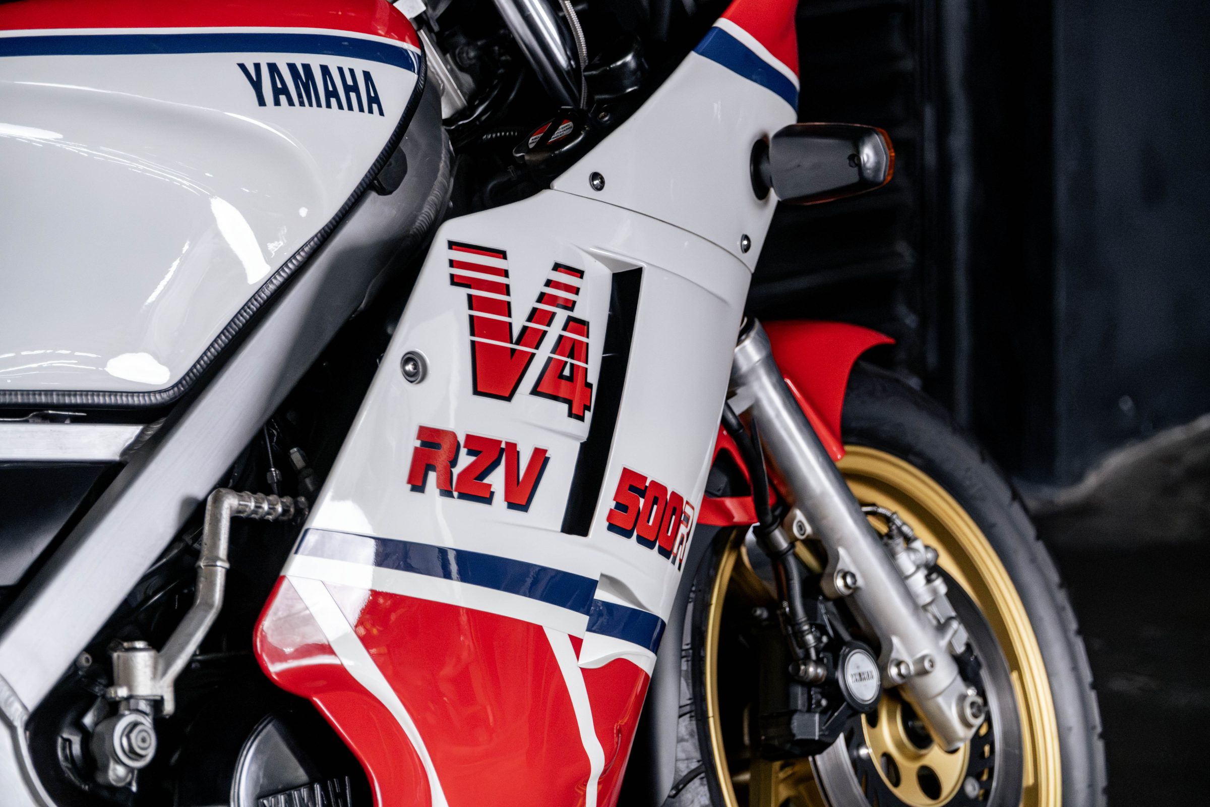 1985 Yamaha RZV500R Venda Compra The Garage For Sale