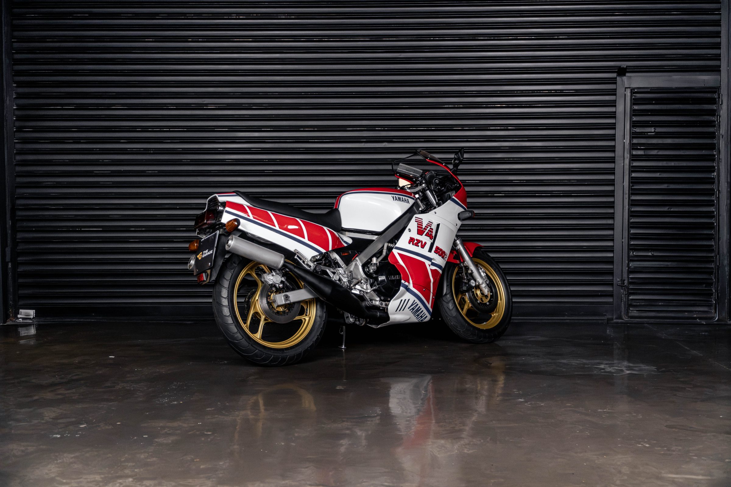 1985 Yamaha RZV500R Venda Compra The Garage For Sale