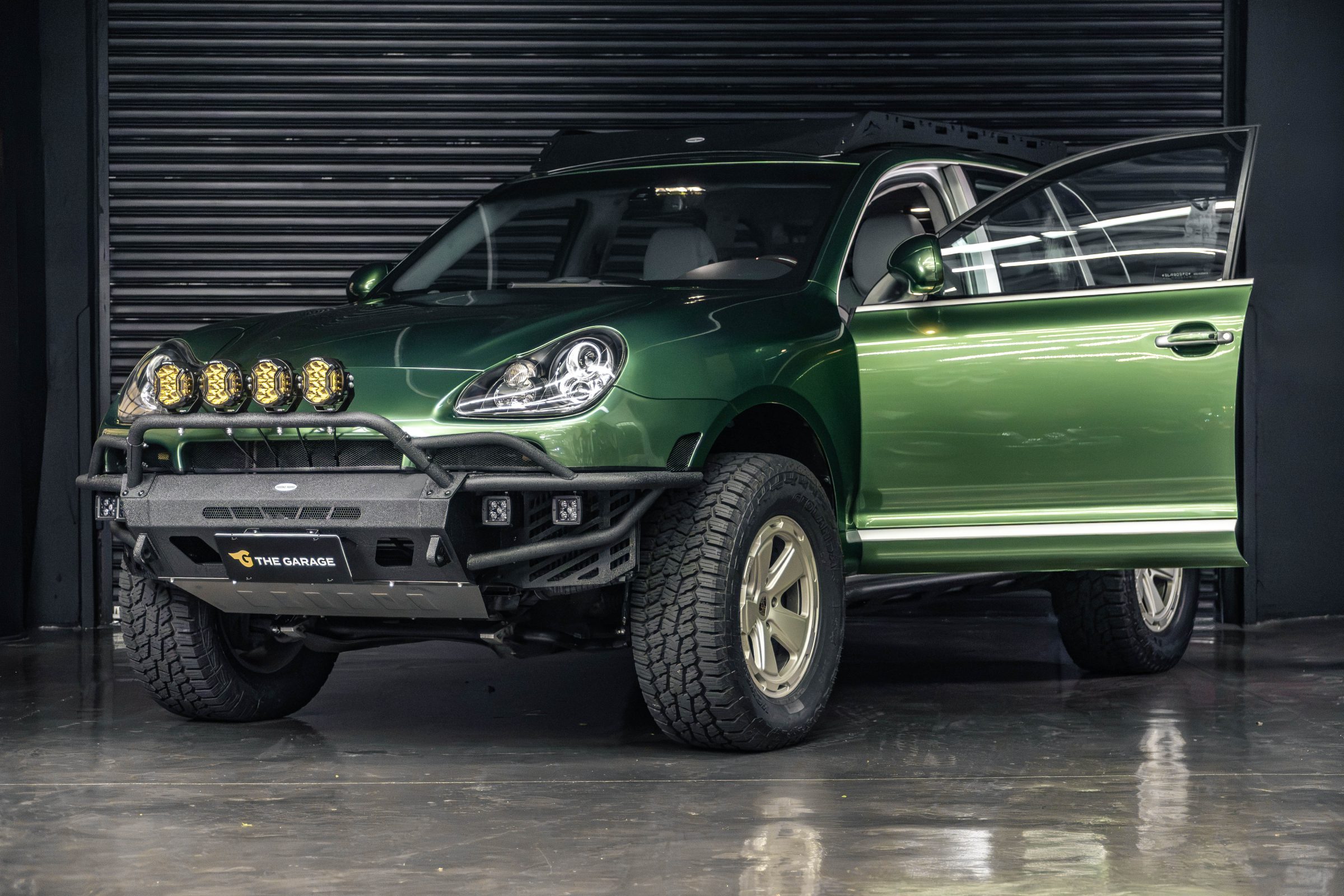 2005 Porsche Cayenne Turbo Overland Venda Compra The Garage For Sale