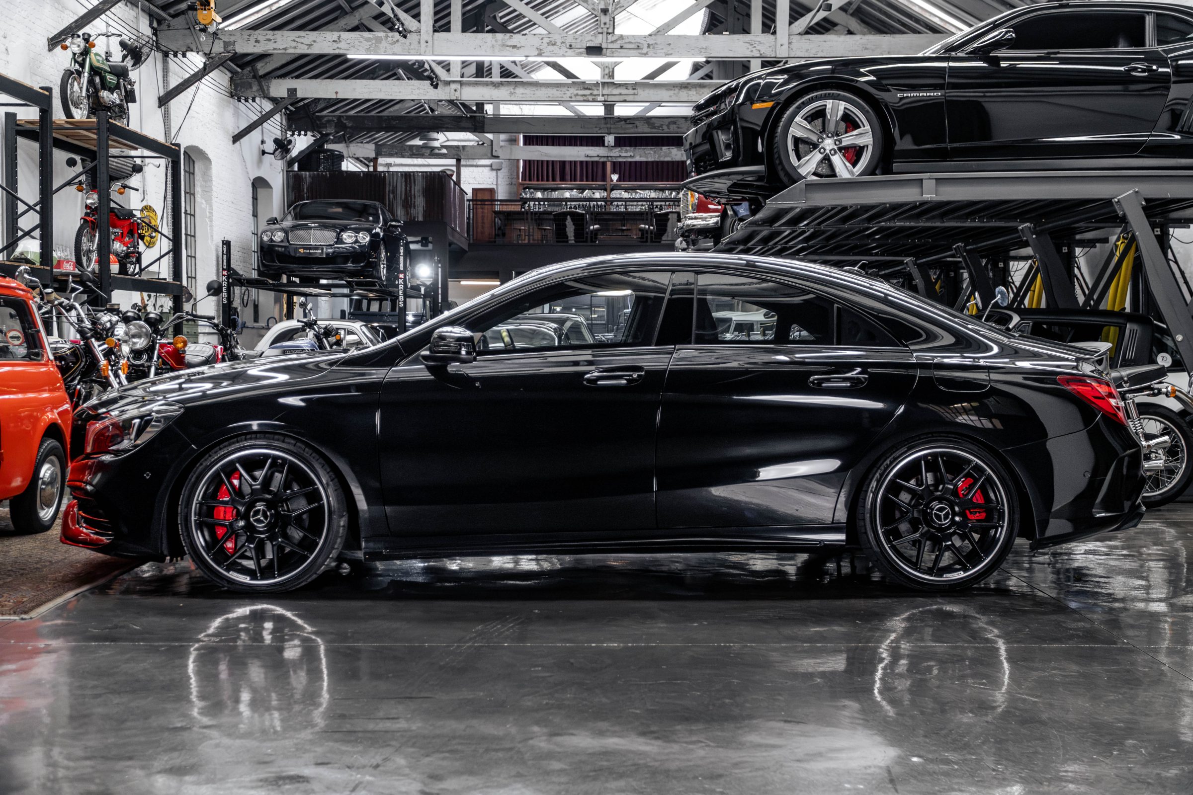 2017 Mercedes-Benz CLA 45 AMG Venda Compra The Garage For Sale