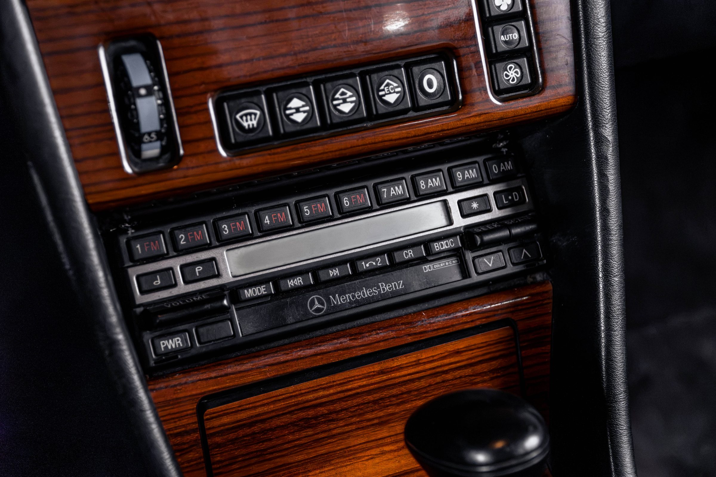 1993 Mercedes-Benz 300 Venda Compra The Garage For Sale