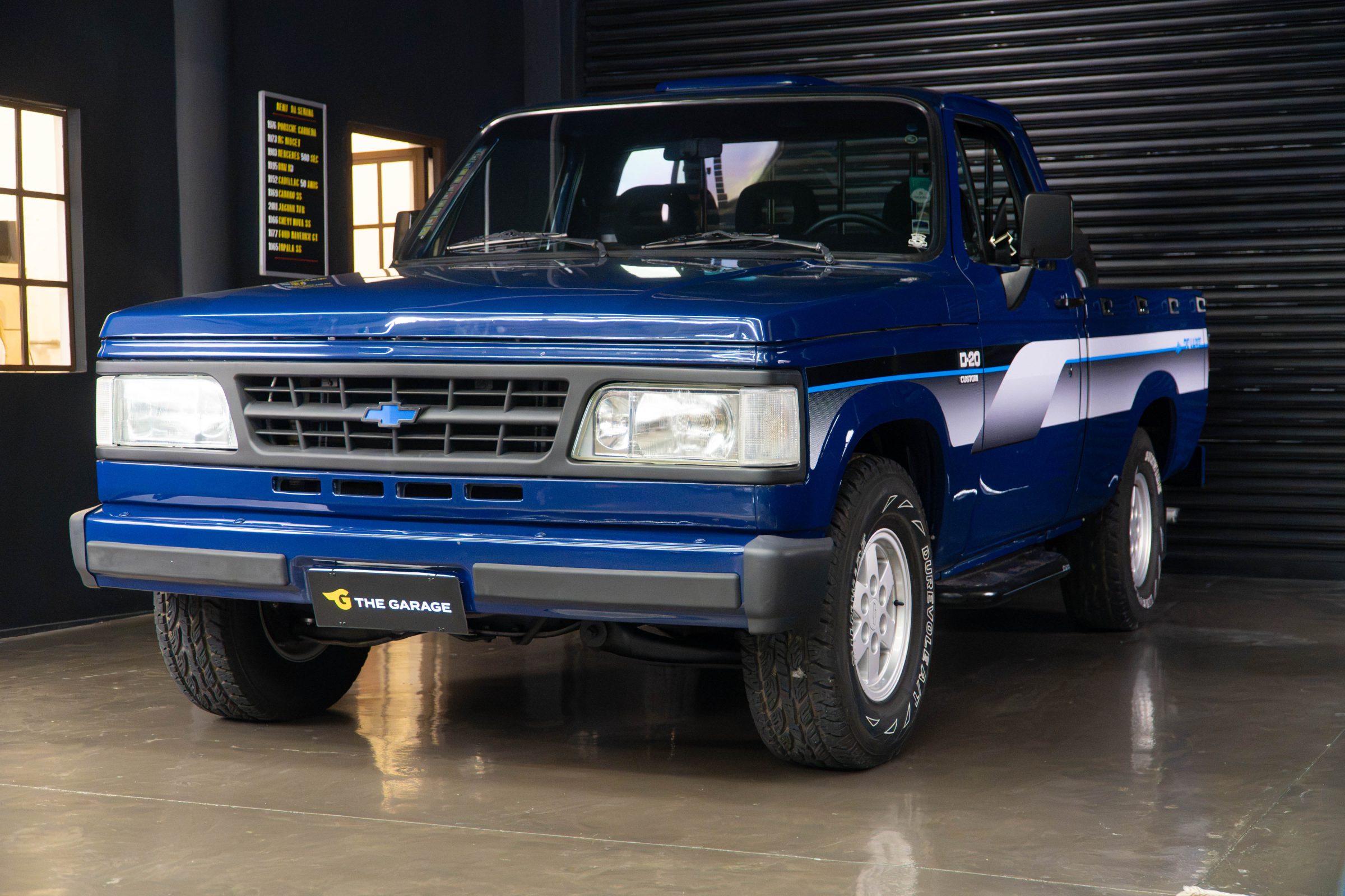 1994 Chevrolet D20 Custom S Venda Compra The Garage For Sale