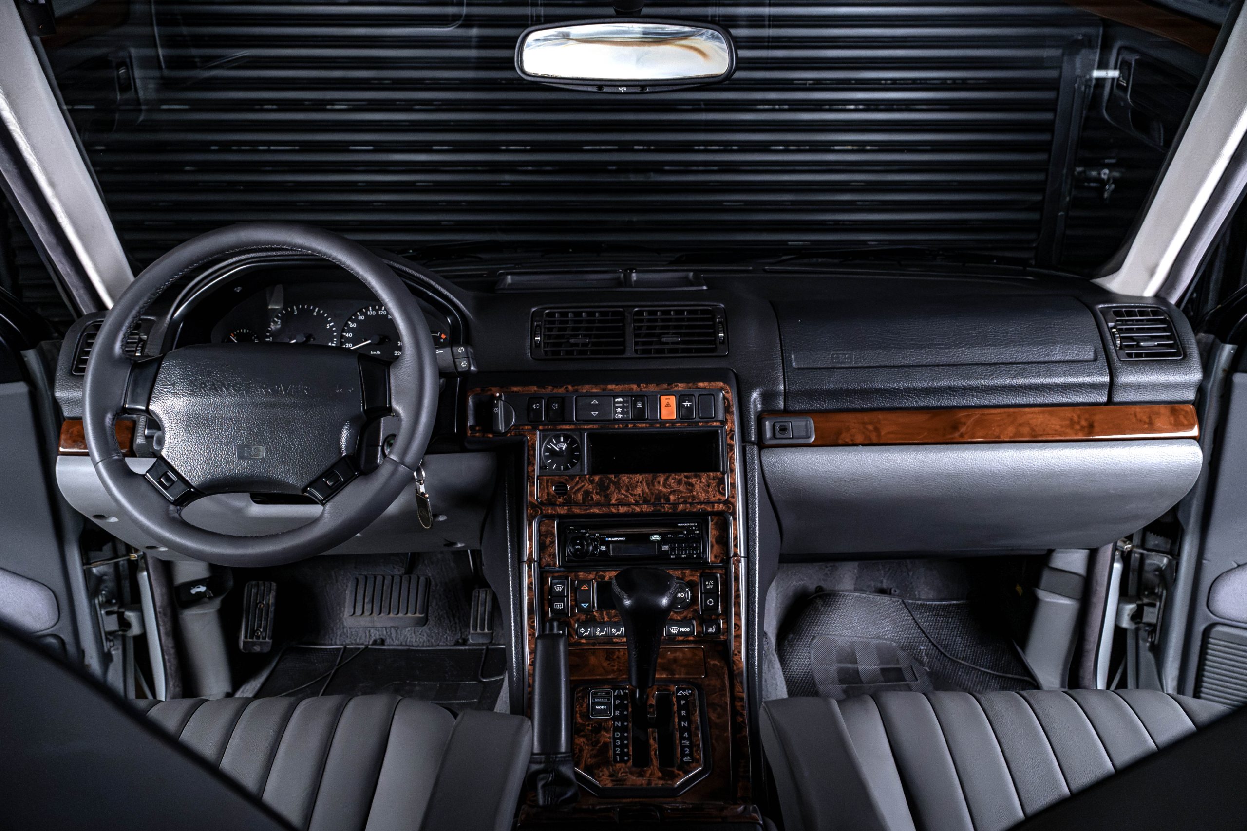 1998 Land Rover Range Rover 4.6 HSE 1998 Venda Compra The Garage For Sale