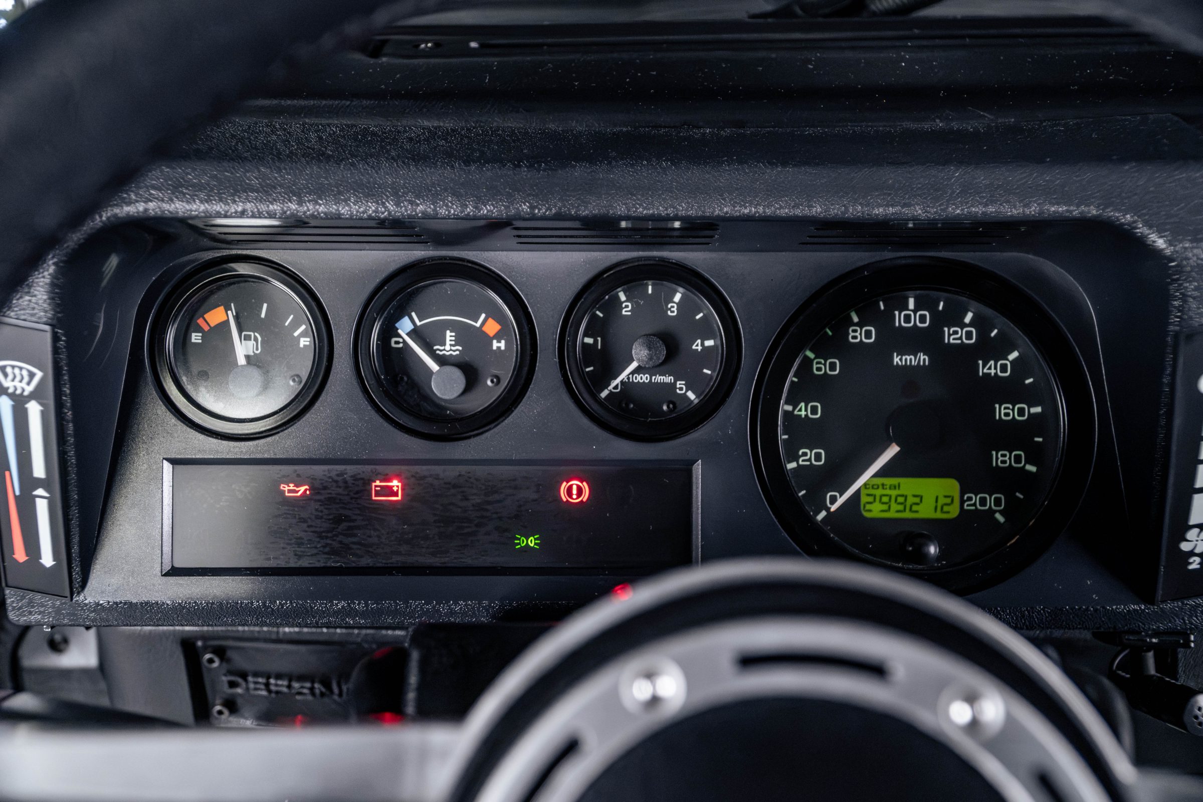 2001 Land Rover Defender 90 CSW Venda Compra The Garage For Sale