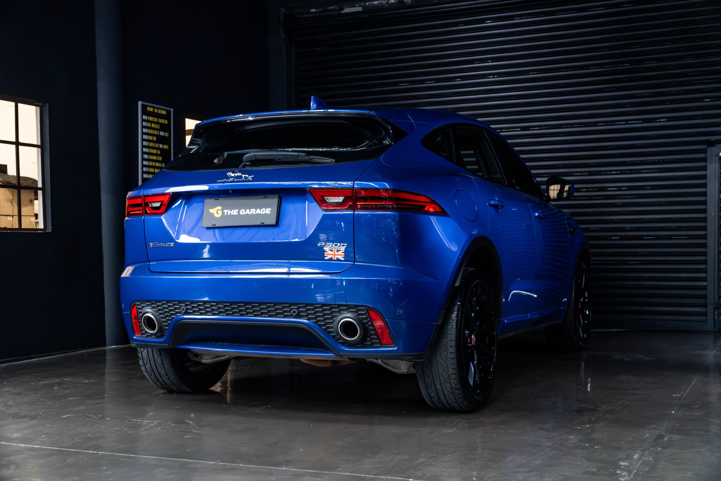 2018 Jaguar E-Pace P300 SE R-Dynamic Venda Compra The Garage For Sale