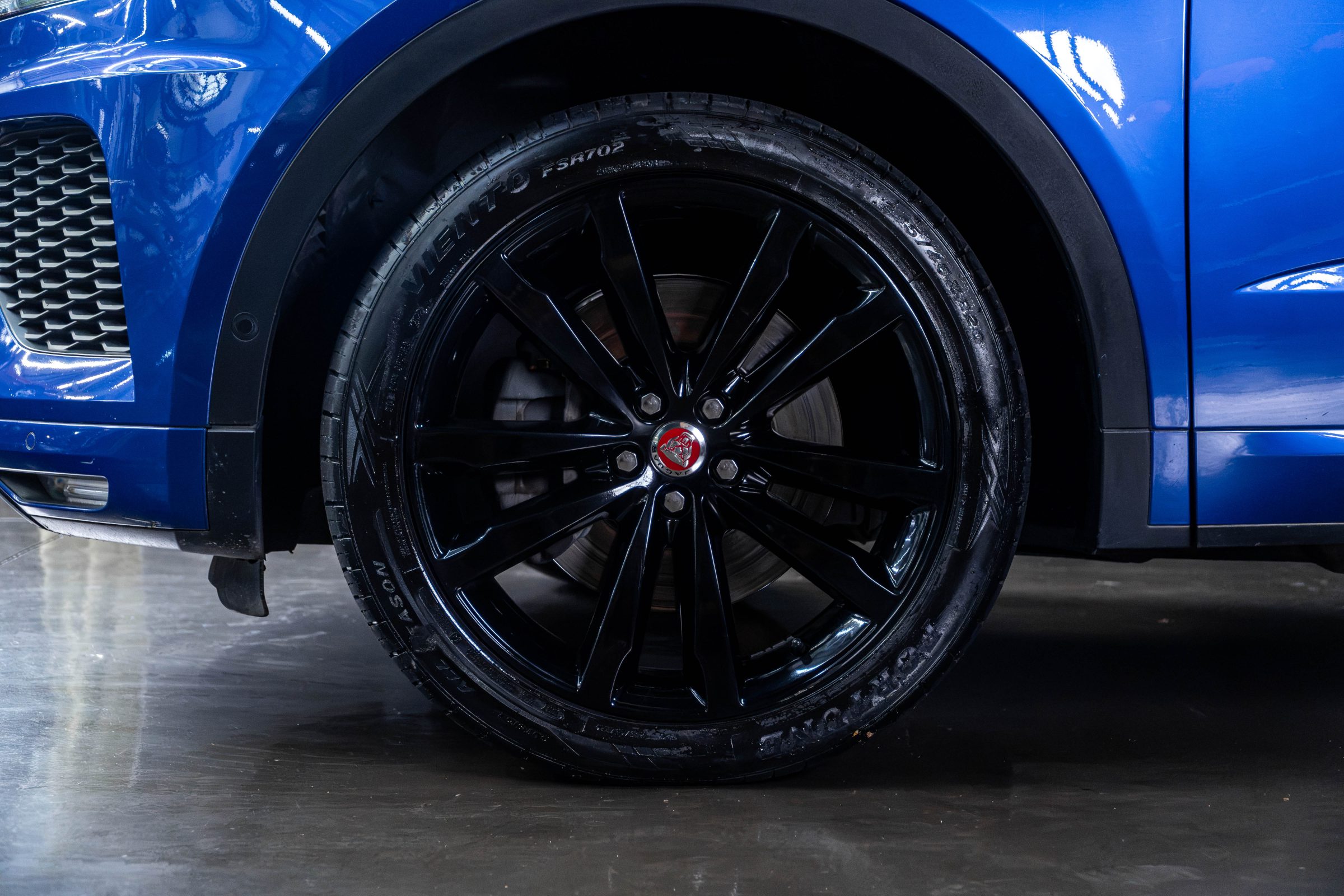 2018 Jaguar E-Pace P300 SE R-Dynamic Venda Compra The Garage For Sale